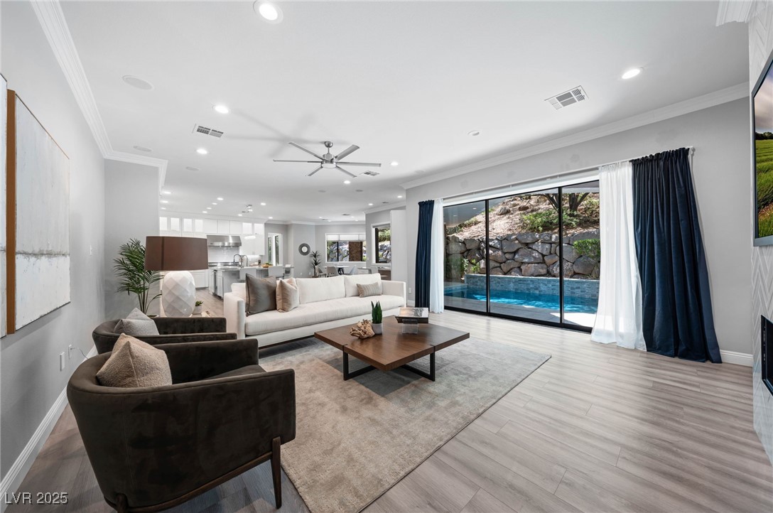 29 Soaring Bird Court Property Photo 31