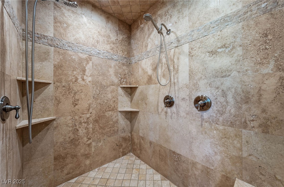 29 Soaring Bird Court Property Photo 62