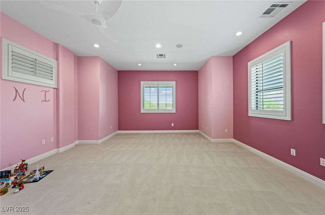 29 Soaring Bird Court Property Photo 65