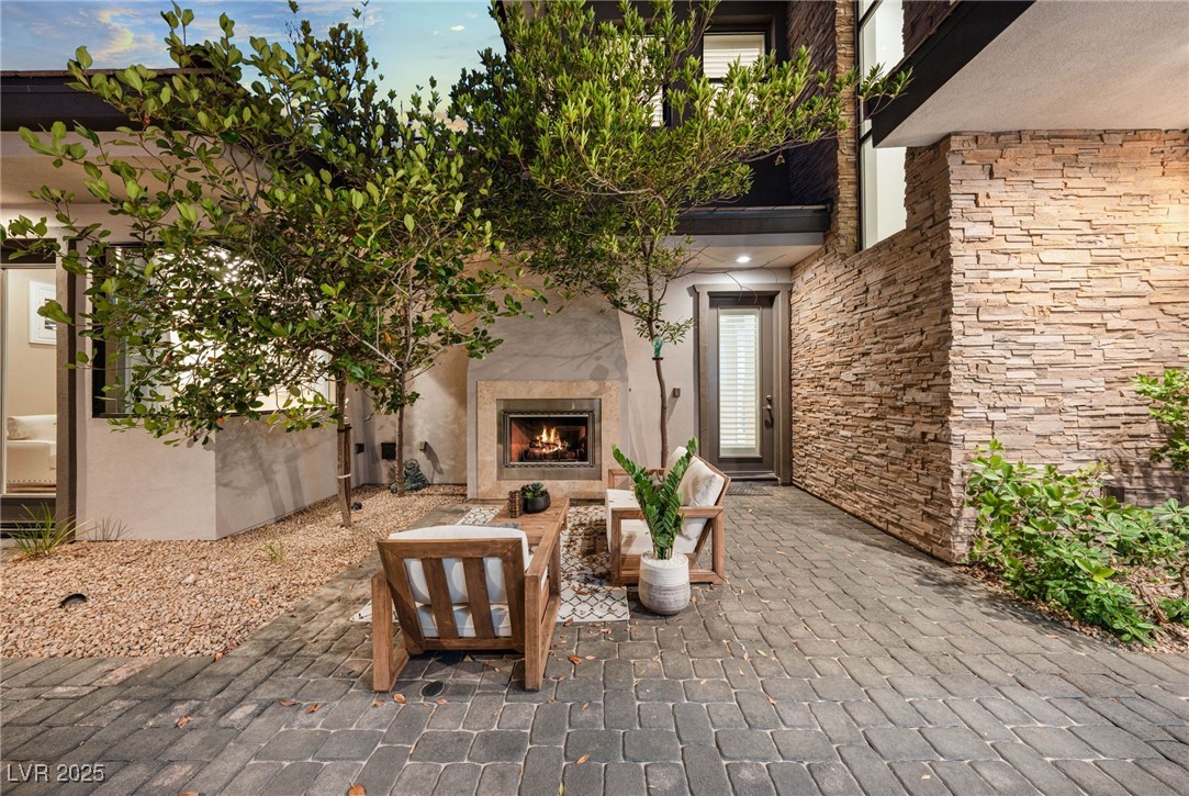 29 Soaring Bird Court Property Photo 72