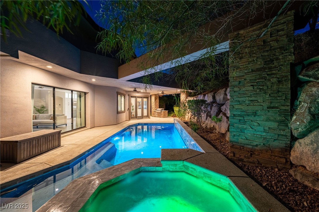 29 Soaring Bird Court Property Photo 87