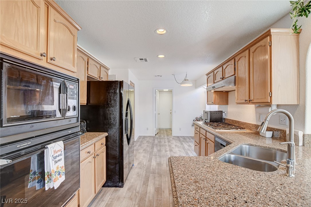 7836 Turtle Cove Avenue Property Photo 10