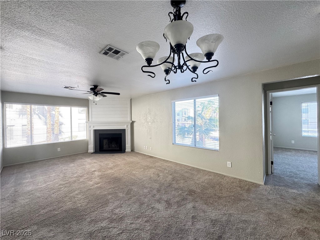 2020 Mesquite Lane 205 Property Photo 5