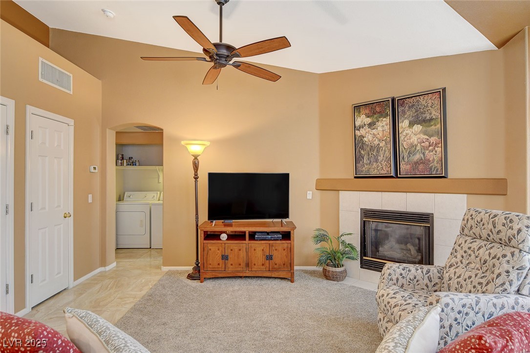 4940 Black Bear Road 202 Property Photo 5