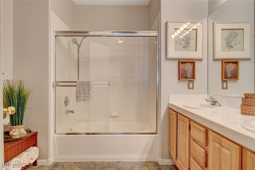 4940 Black Bear Road 202 Property Photo 26