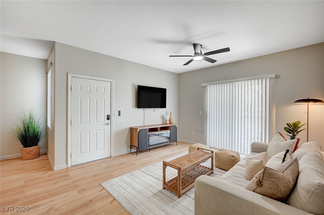 2740178 Property Photo 3