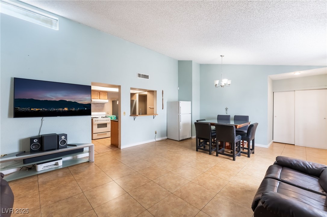 3647 Elegant Saint Court Property Photo 10