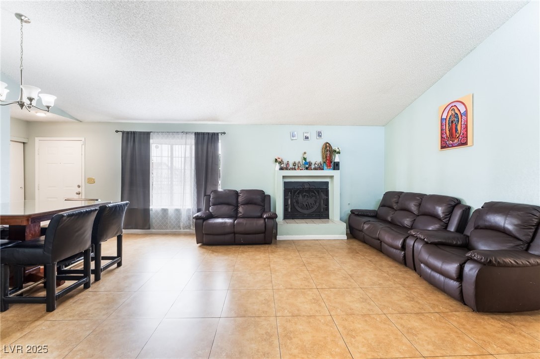 3647 Elegant Saint Court Property Photo 12