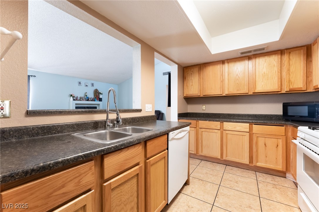 3647 Elegant Saint Court Property Photo 17