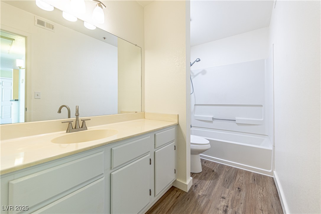 3550 Bay Sands Drive 3061 Property Photo 21