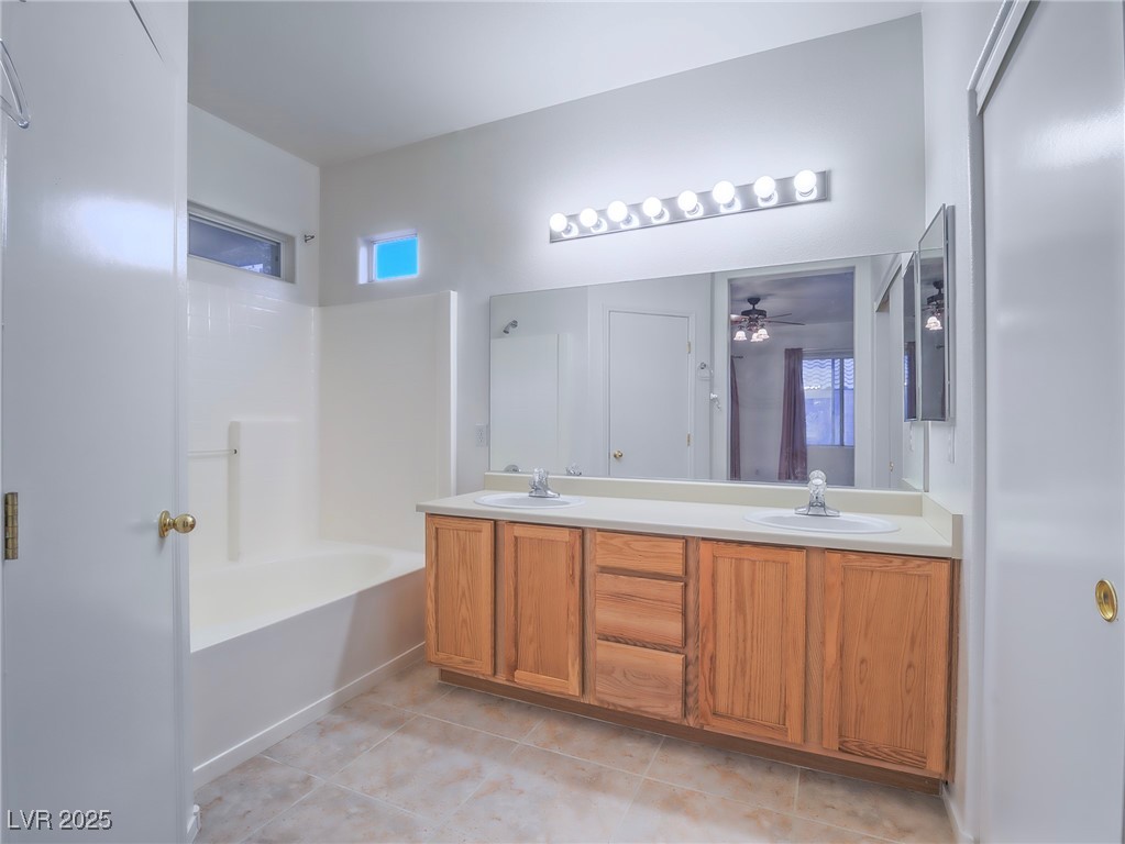 10517 Morning Drop Avenue Property Photo 16