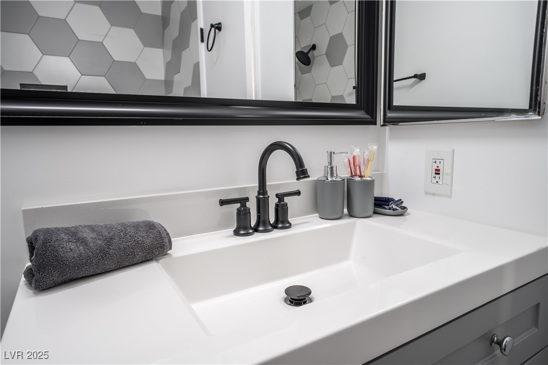 2364 Belvedere Drive Property Photo 12
