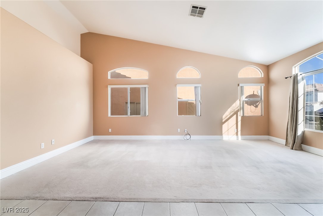 7483 Forestdale Court Property Photo 6