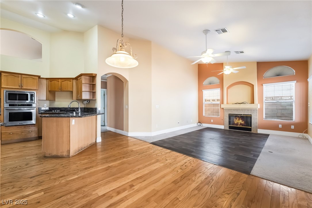7483 Forestdale Court Property Photo 11