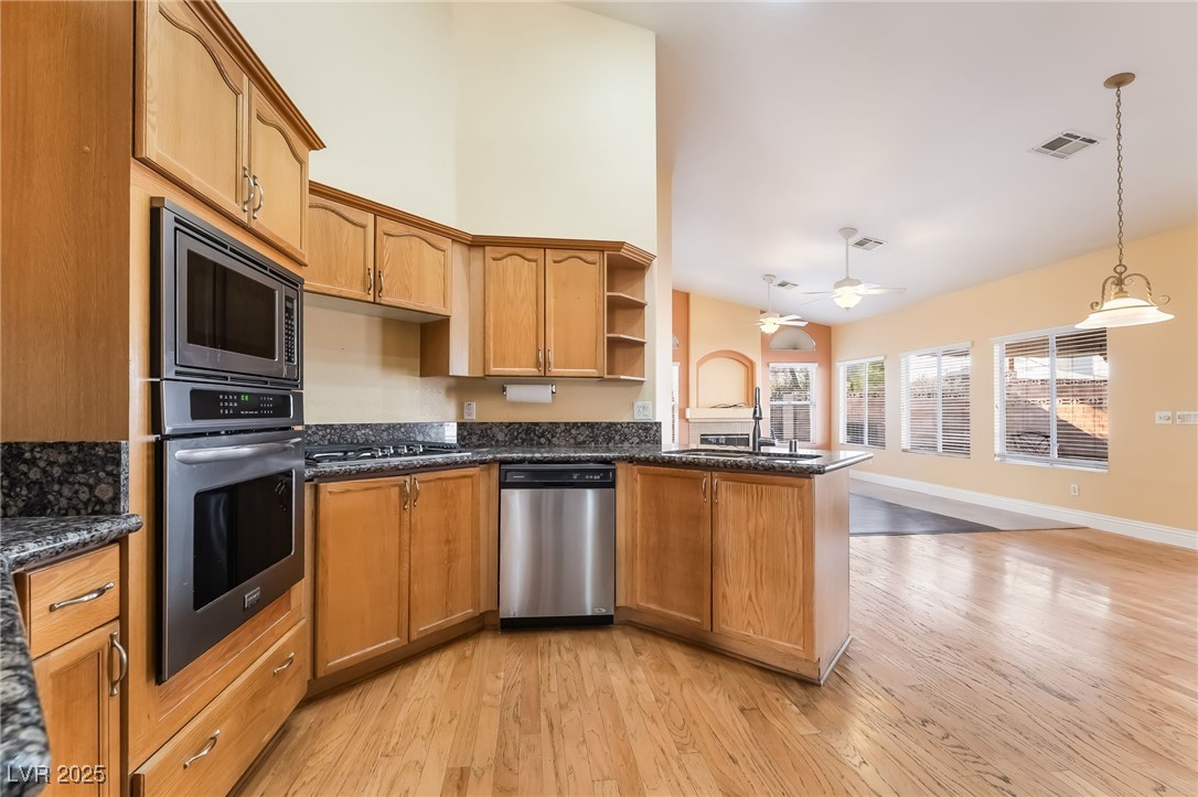 7483 Forestdale Court Property Photo 15