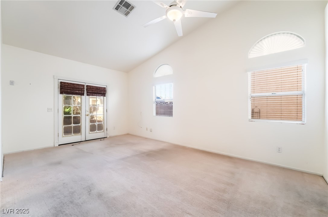 7483 Forestdale Court Property Photo 18