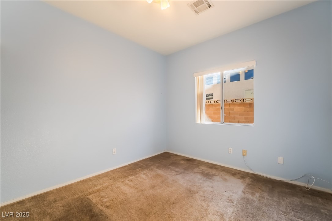 7483 Forestdale Court Property Photo 23