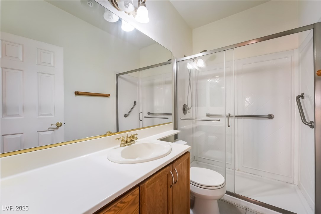 7483 Forestdale Court Property Photo 25