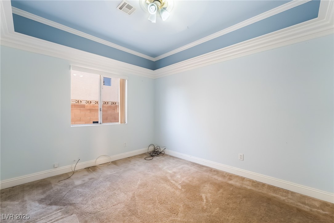7483 Forestdale Court Property Photo 27