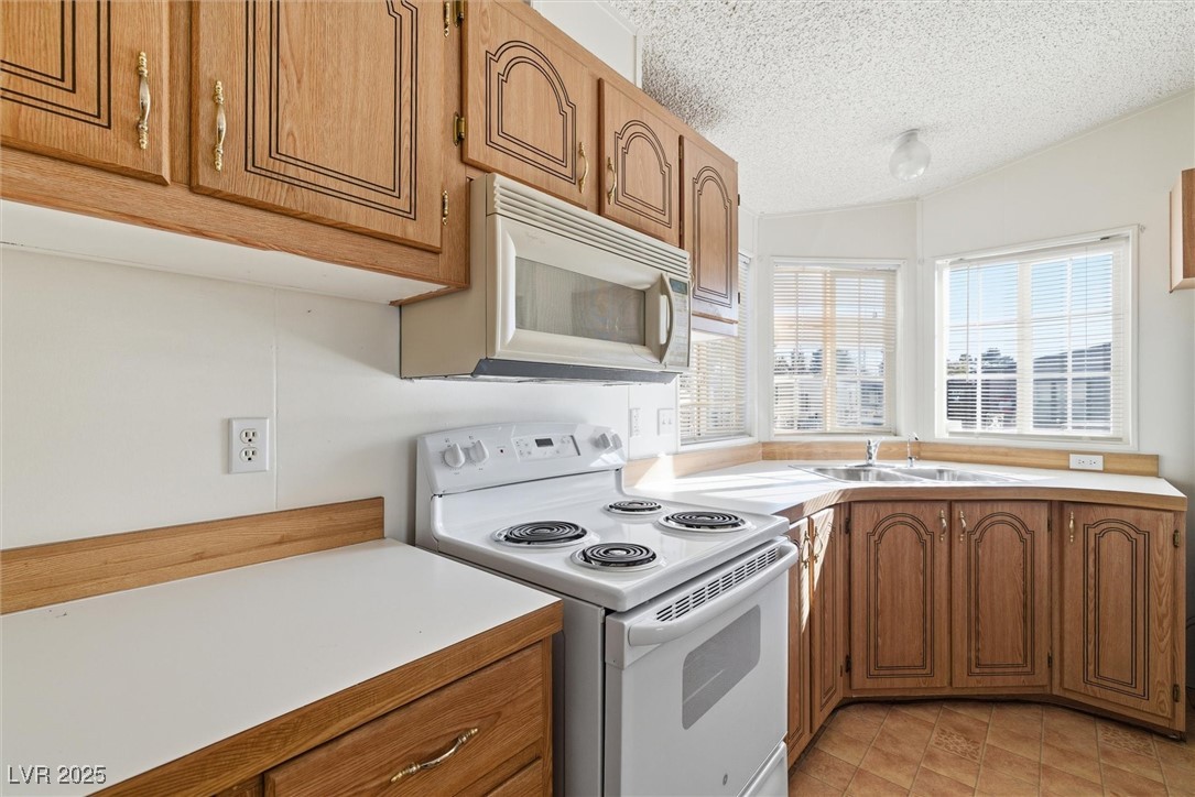 280 West Ferndell Street Property Photo 19