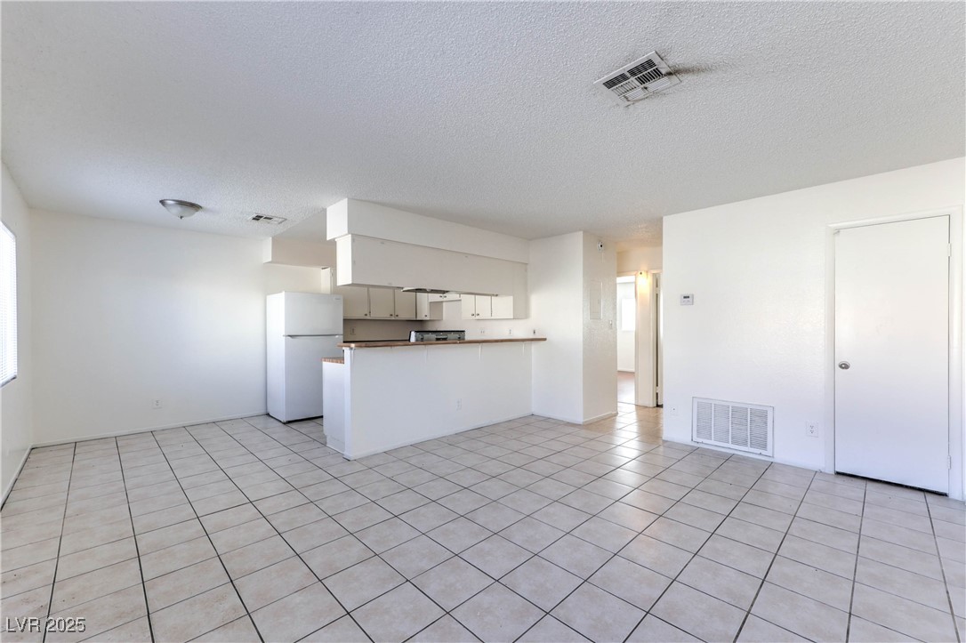 3109 North Walnut Road B Property Photo 5