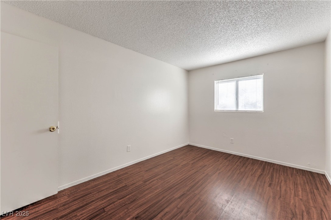 3109 North Walnut Road B Property Photo 14