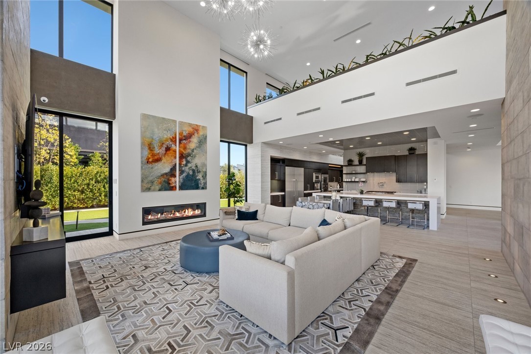 4 Soaring Bird Court Property Photo 10