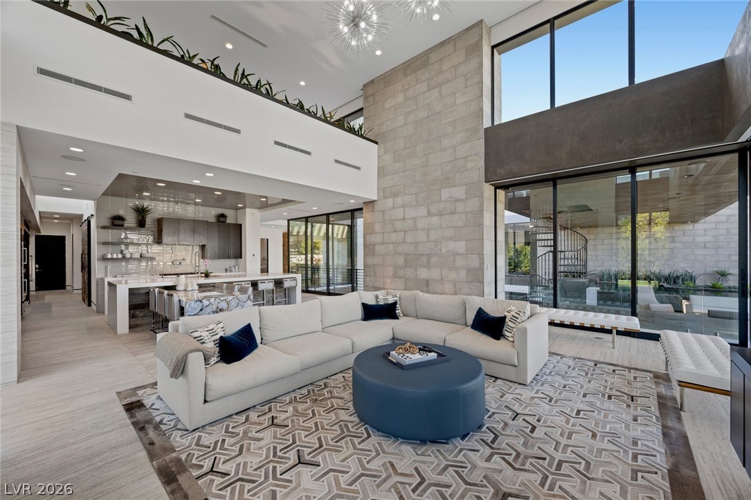 4 Soaring Bird Court Property Photo 12