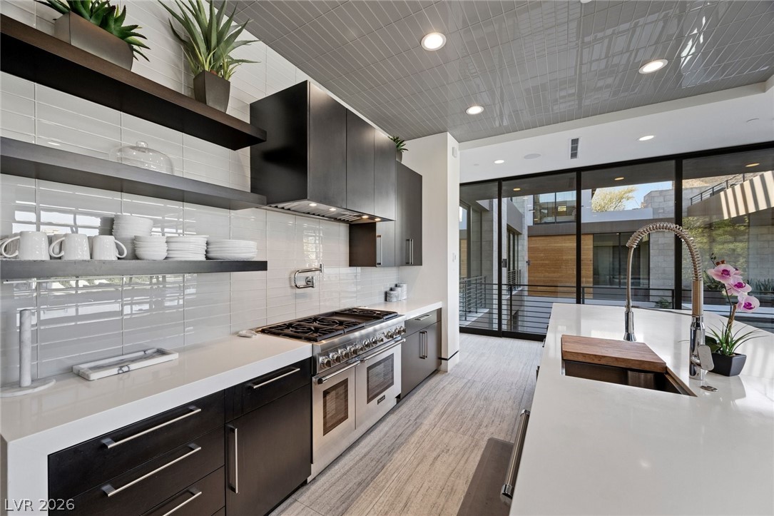 4 Soaring Bird Court Property Photo 22