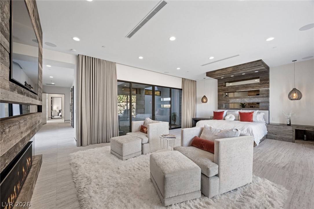 4 Soaring Bird Court Property Photo 29