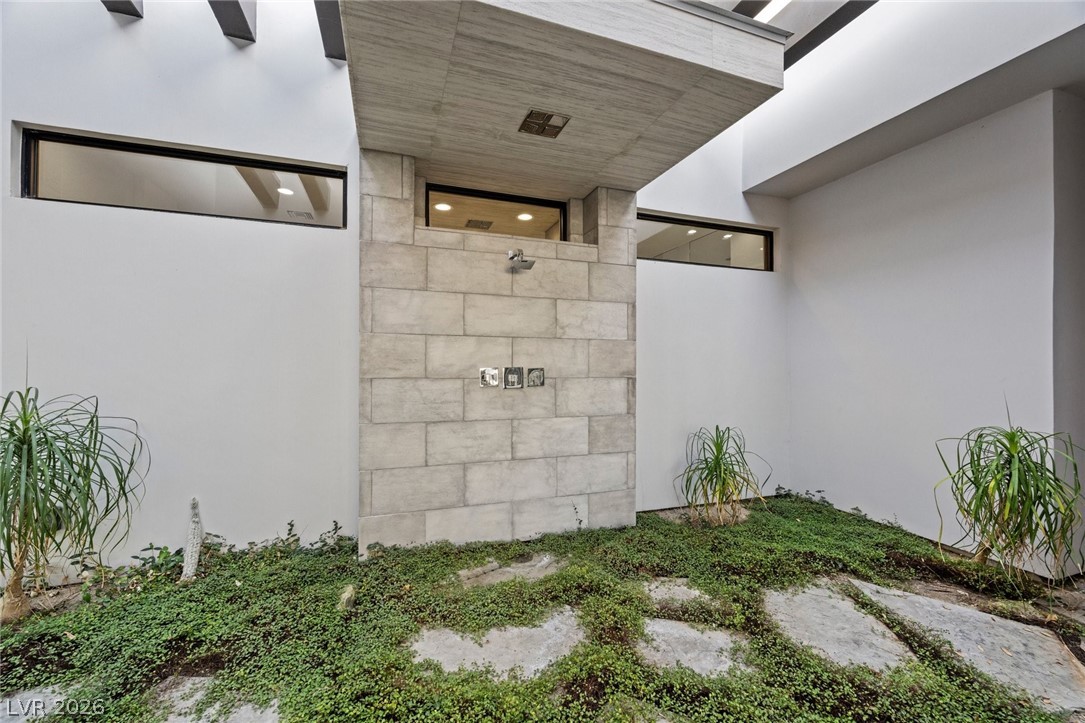 4 Soaring Bird Court Property Photo 32