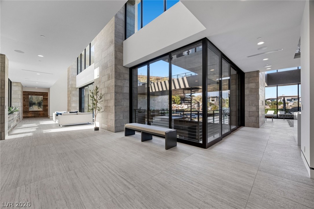 4 Soaring Bird Court Property Photo 40