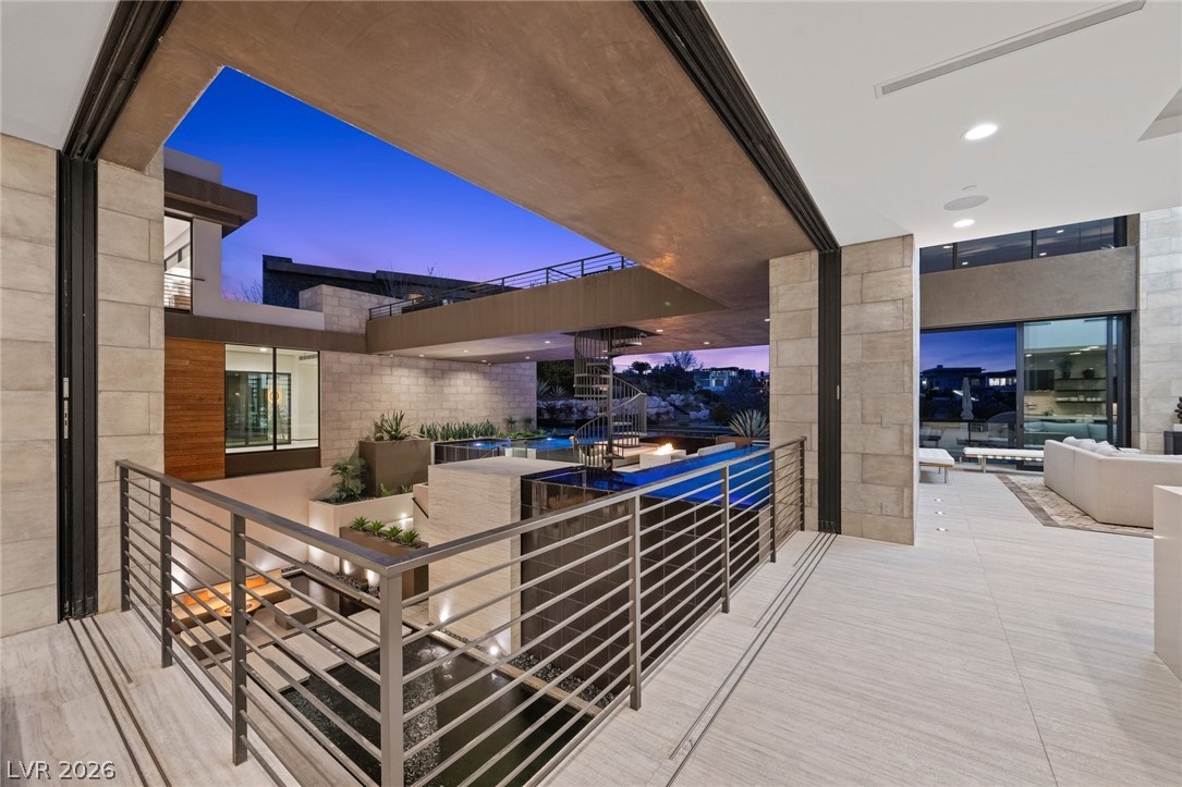 4 Soaring Bird Court Property Photo 41