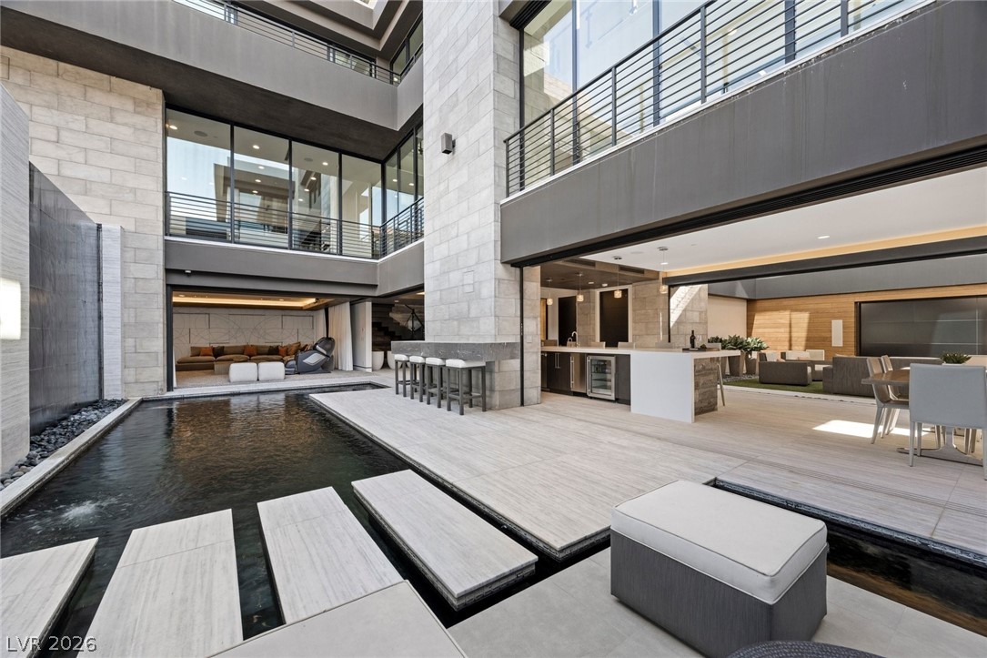 4 Soaring Bird Court Property Photo 48