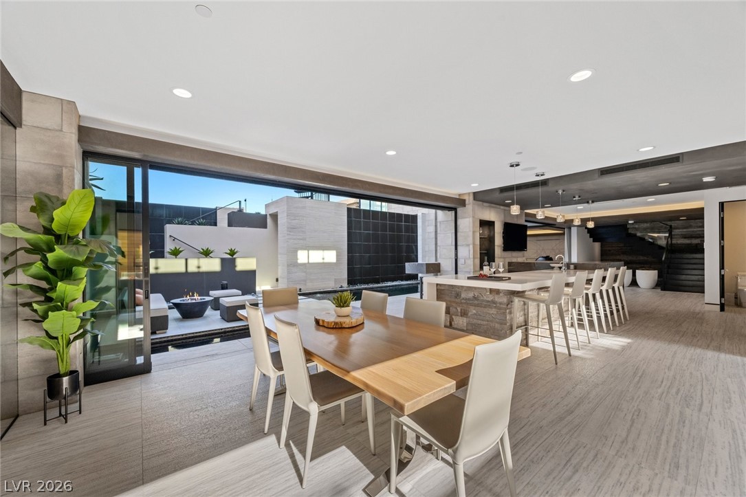 4 Soaring Bird Court Property Photo 51