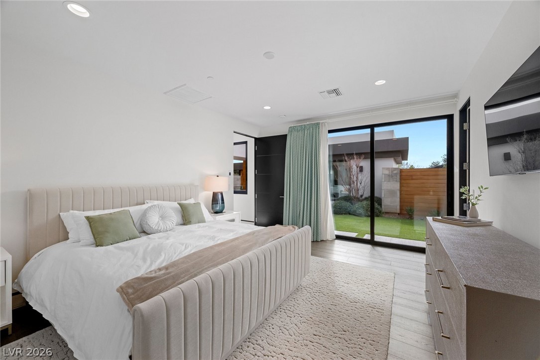 4 Soaring Bird Court Property Photo 87