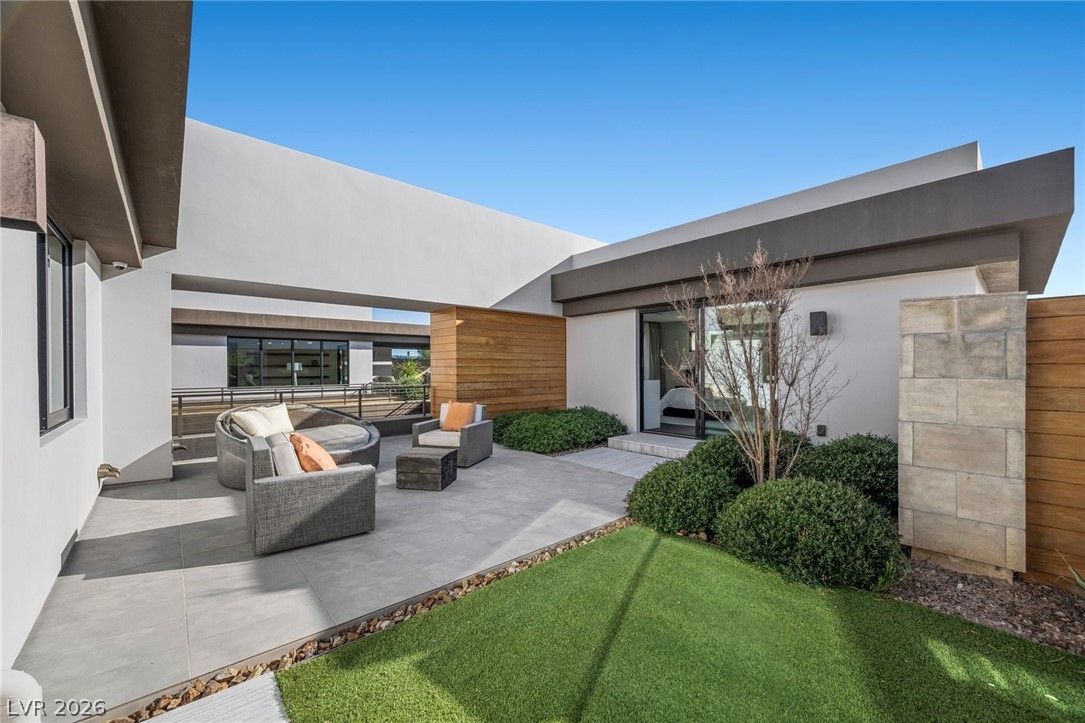4 Soaring Bird Court Property Photo 88