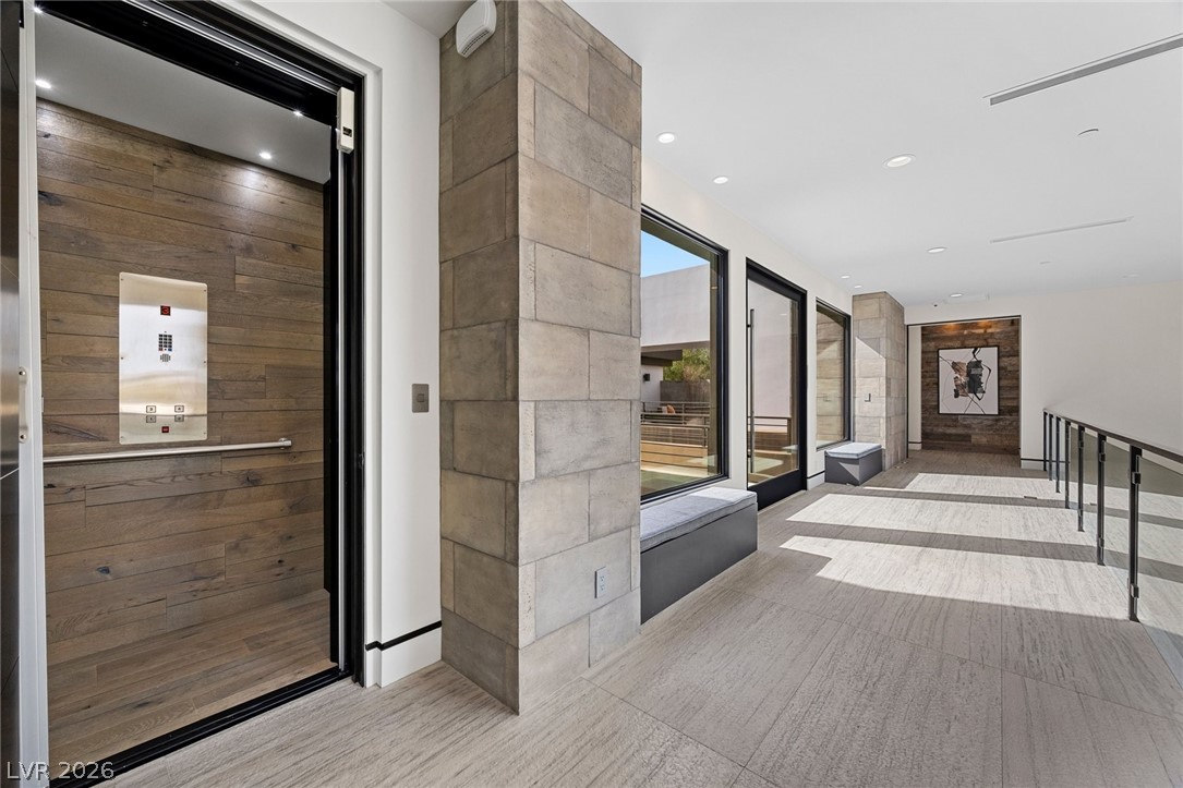 4 Soaring Bird Court Property Photo 95