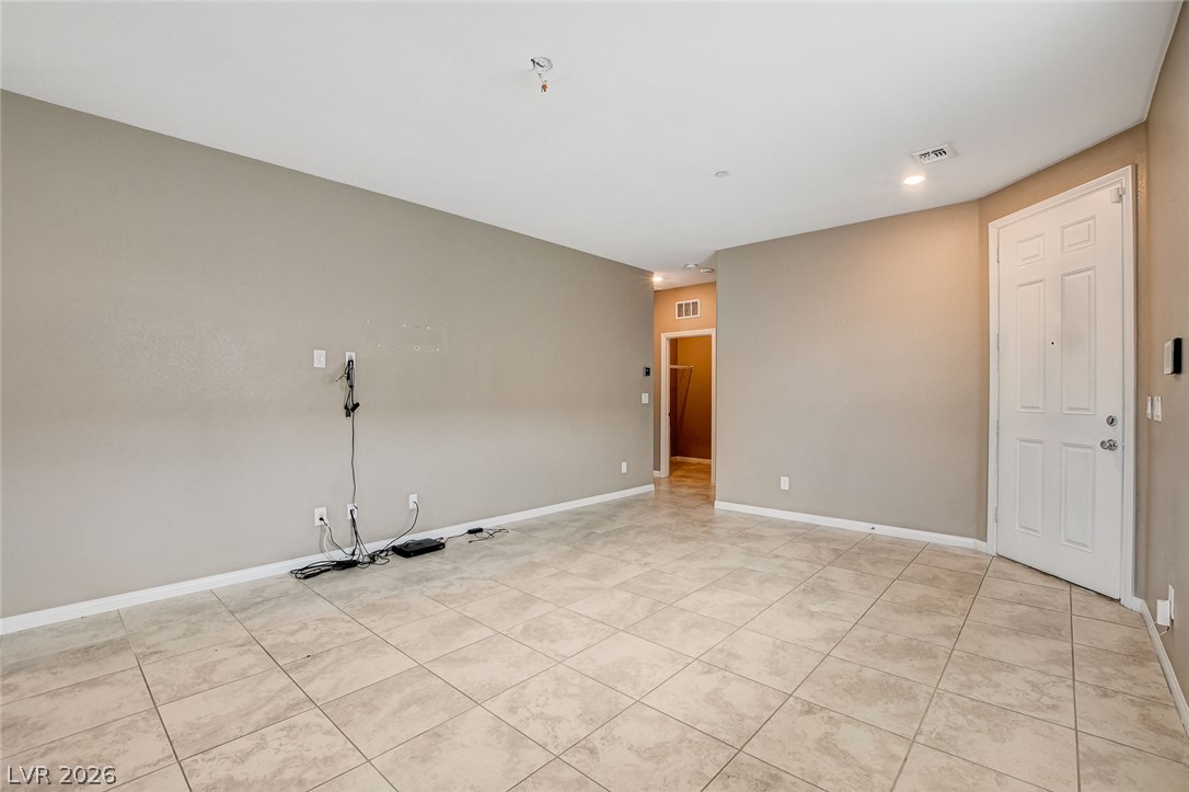 6579 Secret Grove Avenue Property Photo 6