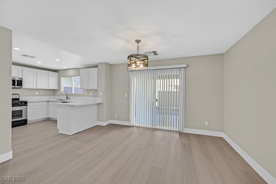 6486 Robusta Court Property Photo 3