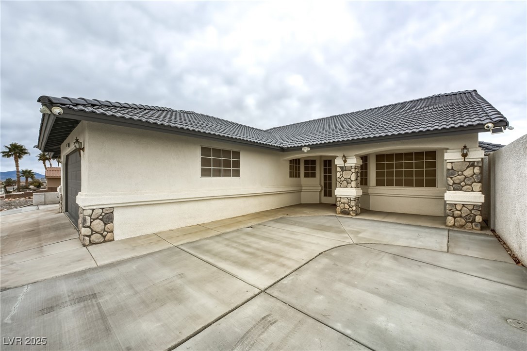 3630 East Vineyard Drive Property Photo 3
