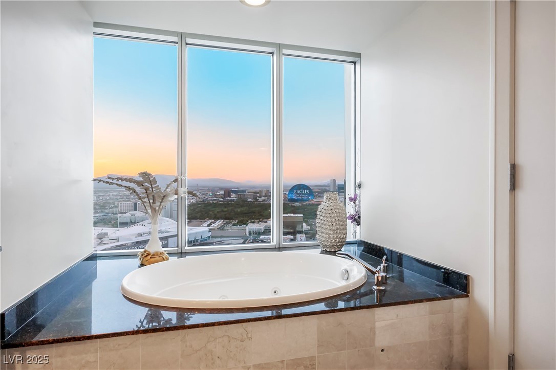 2700 Las Vegas Boulevard 3708 Property Photo 20