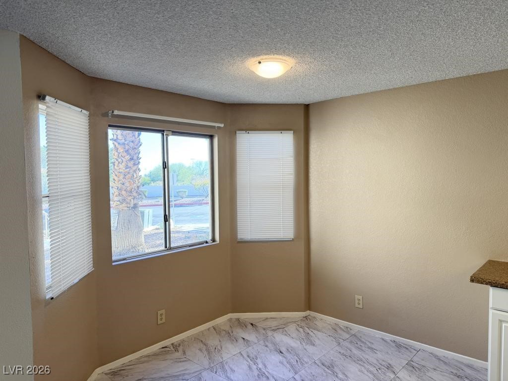 901 Sulphur Springs Lane 101 Property Photo 4