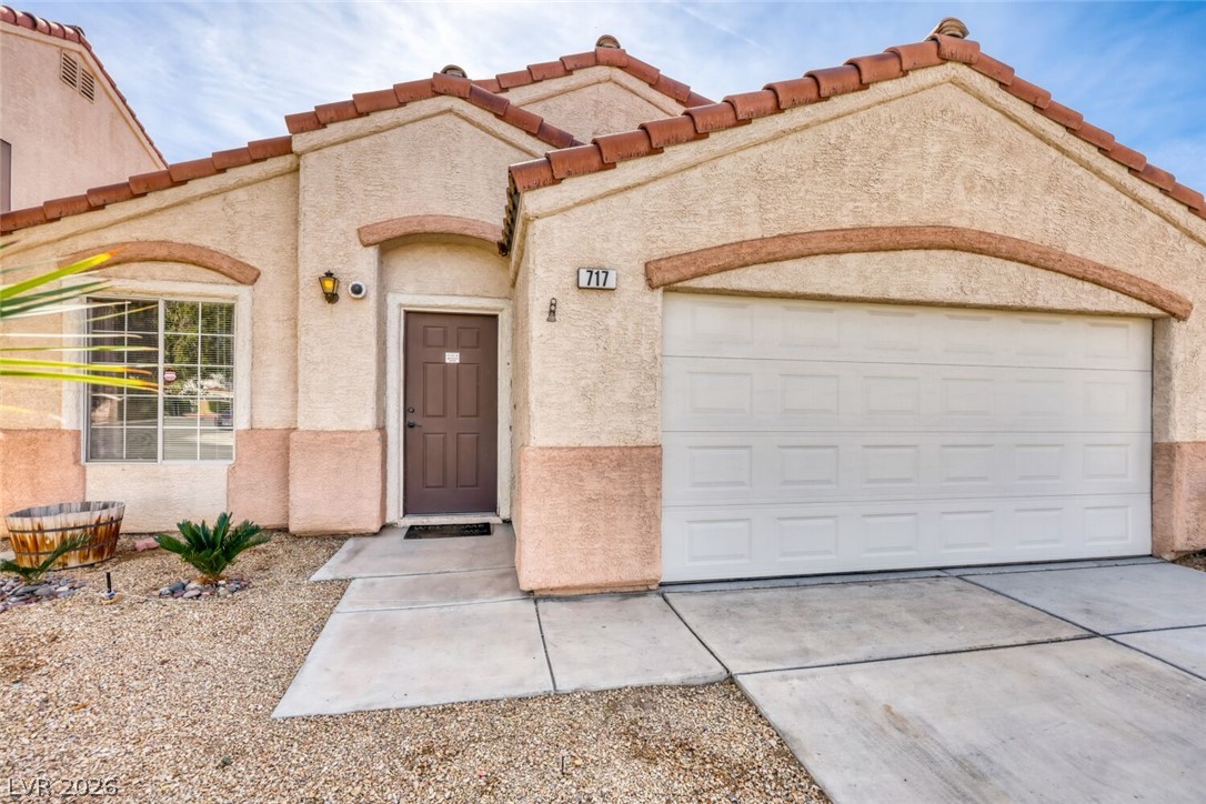 717 Moonlight Mesa Drive Property Photo 6