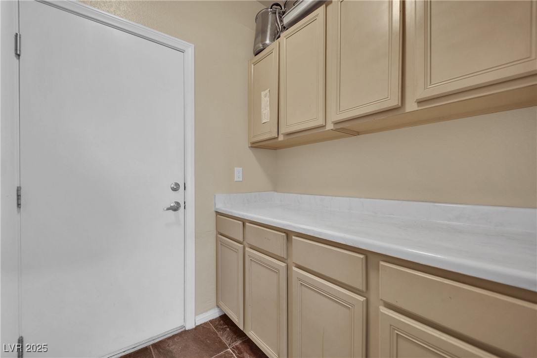 8359 Nelson Ridge Lane Property Photo 15