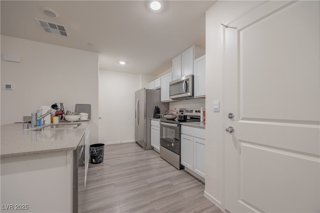 4841 Wine Ridge Avenue Property Photo 8
