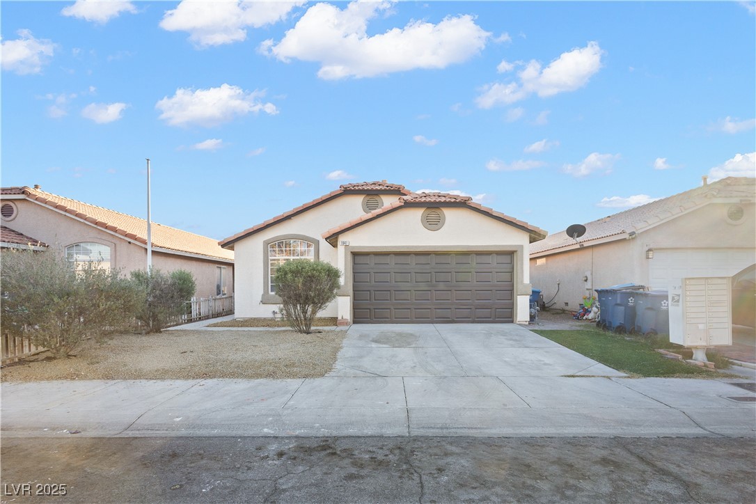 1941 Emerald Green Avenue Property Photo 1