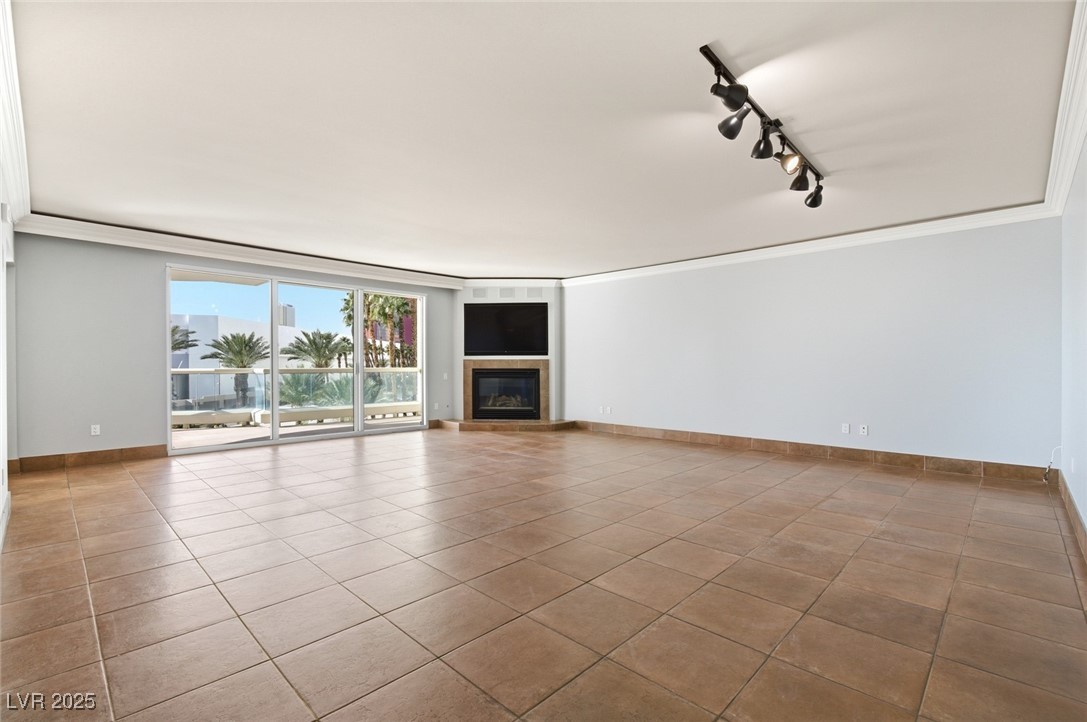2857 Paradise Road 301 Property Photo 1