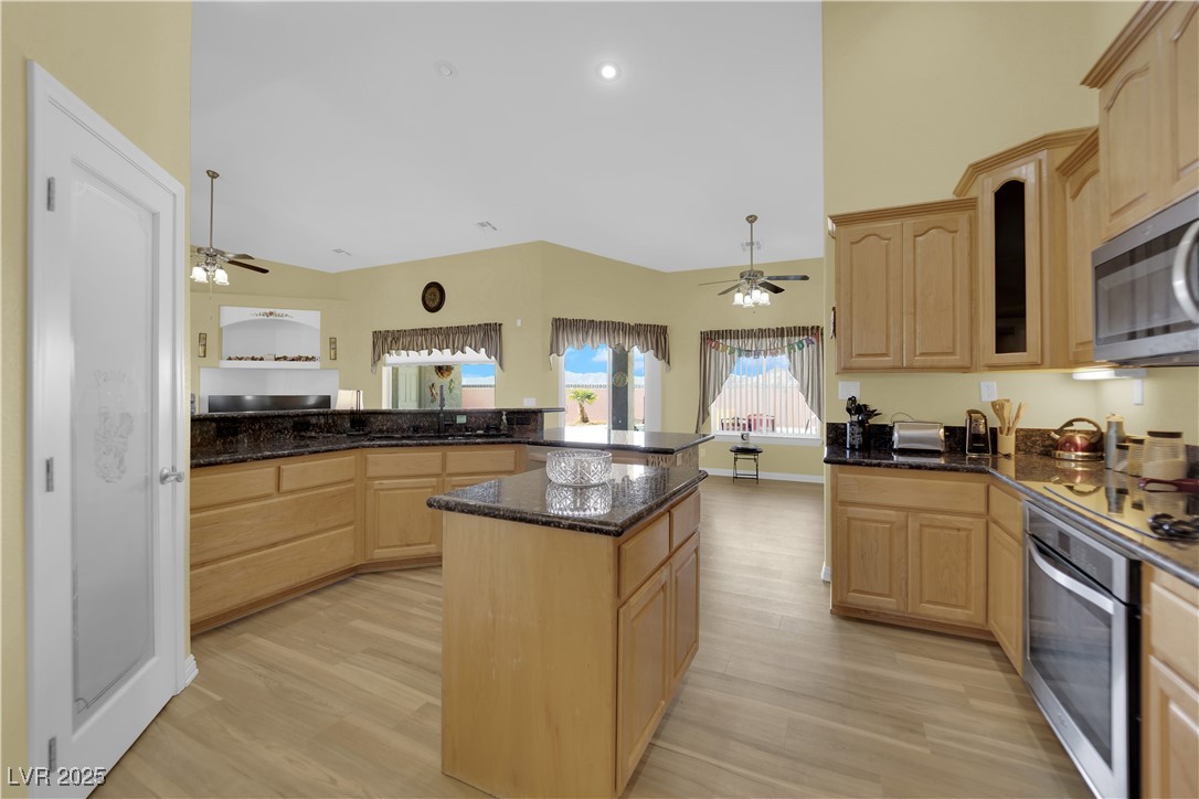 5260 Faust Place Property Photo 8