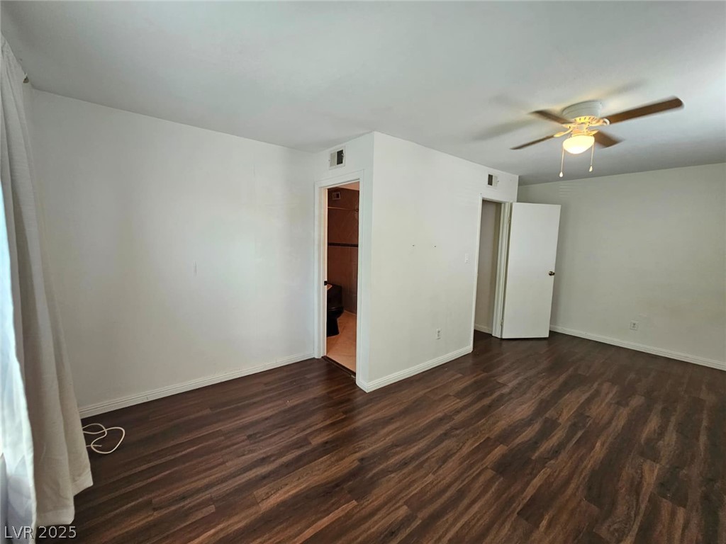 1460 Hialeah Drive B Property Photo 15